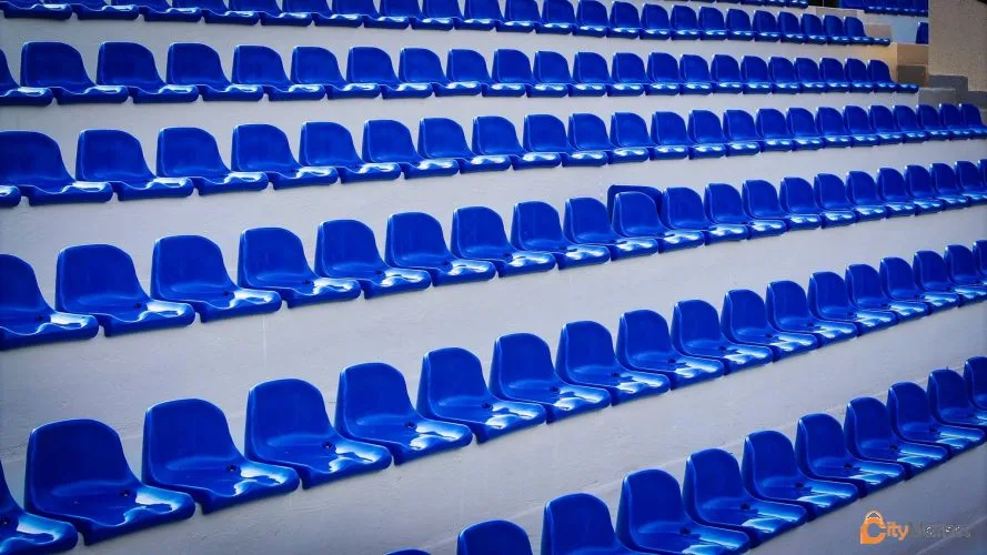 Photo 3 of Stadium bench