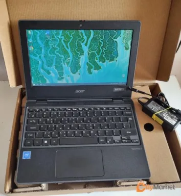 Acer TravelMate B118-M იყიდება  ნეტბუქი სასაჩუქრე