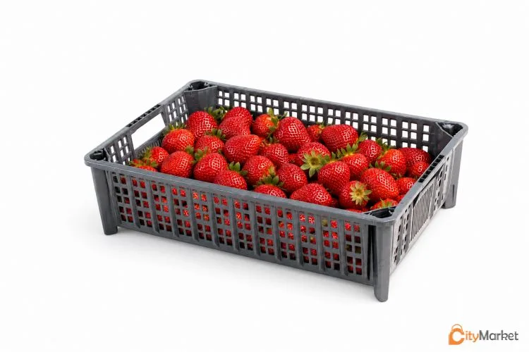 Photo 1 of Fruit and vegetable box