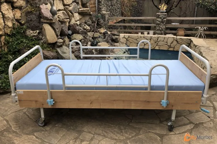 Photo 12 of Medical bed