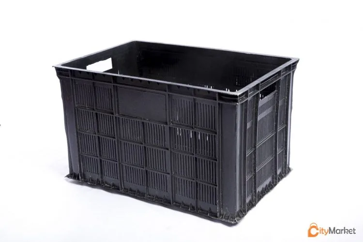 Photo 6 of plastic boxes